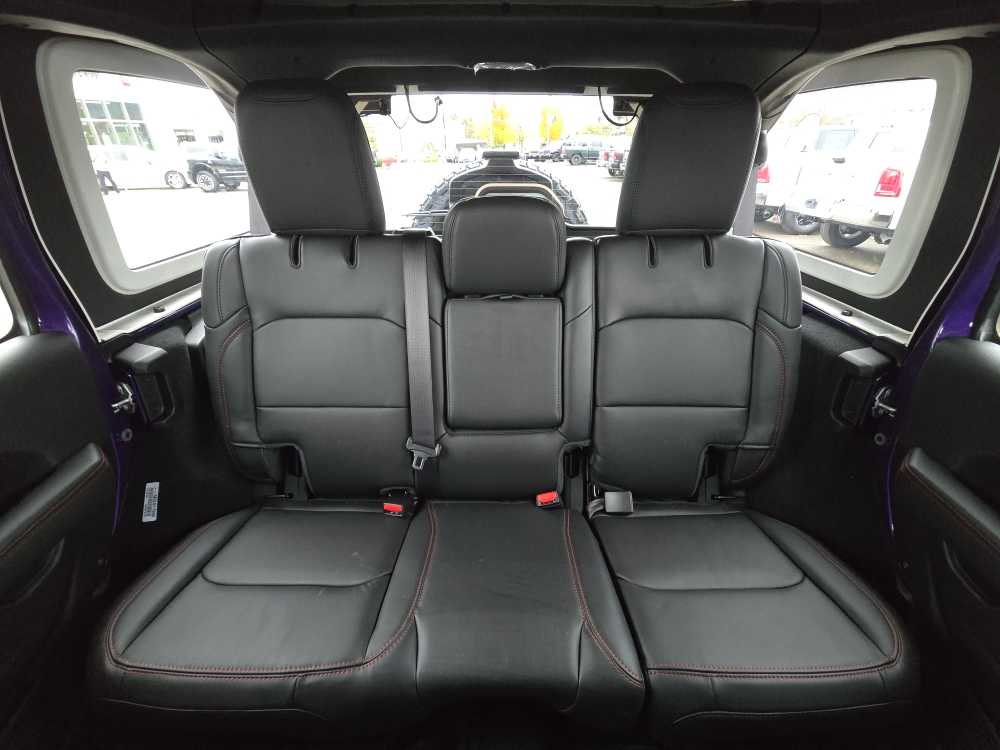 Thumbnail: 2026 Jeep Wrangler - 17