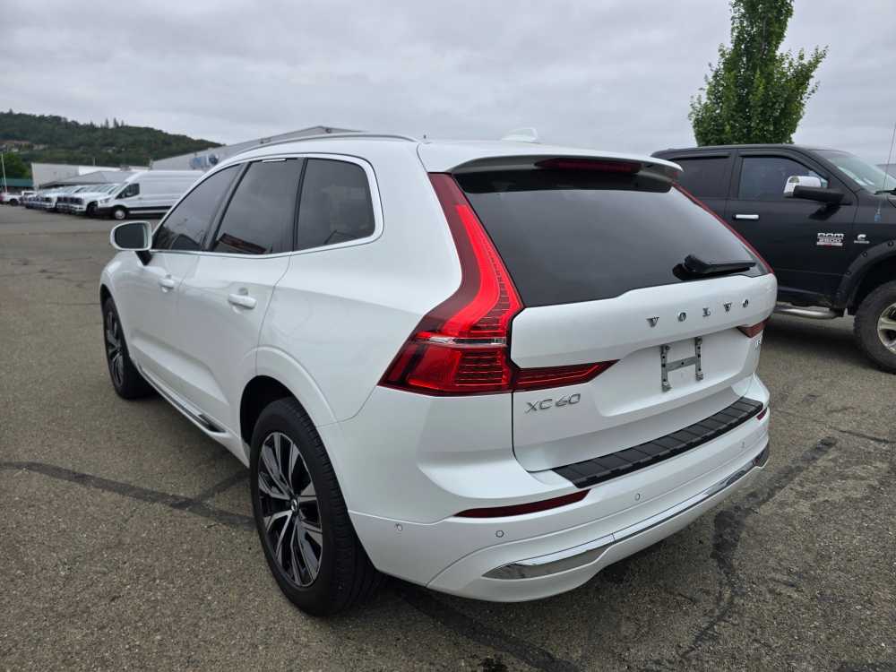 Thumbnail: 2023 Volvo XC60 - 2