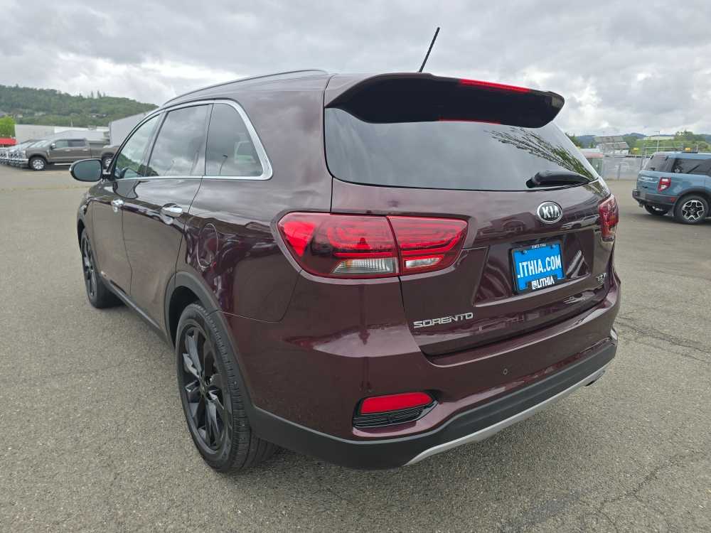 Thumbnail: 2020 Kia Sorento - 3