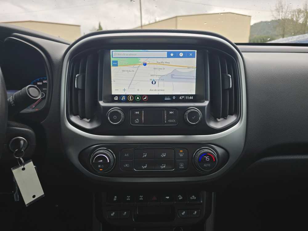 Thumbnail: 2022 Chevrolet Colorado - 12