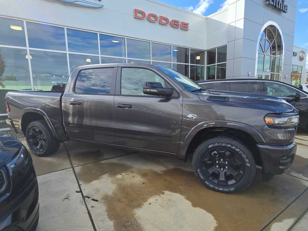 Thumbnail: 2026 RAM 1500 - 6