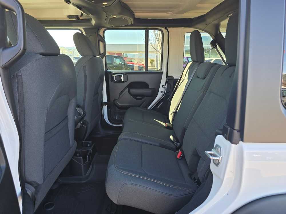 Thumbnail: 2026 Jeep Wrangler - 16