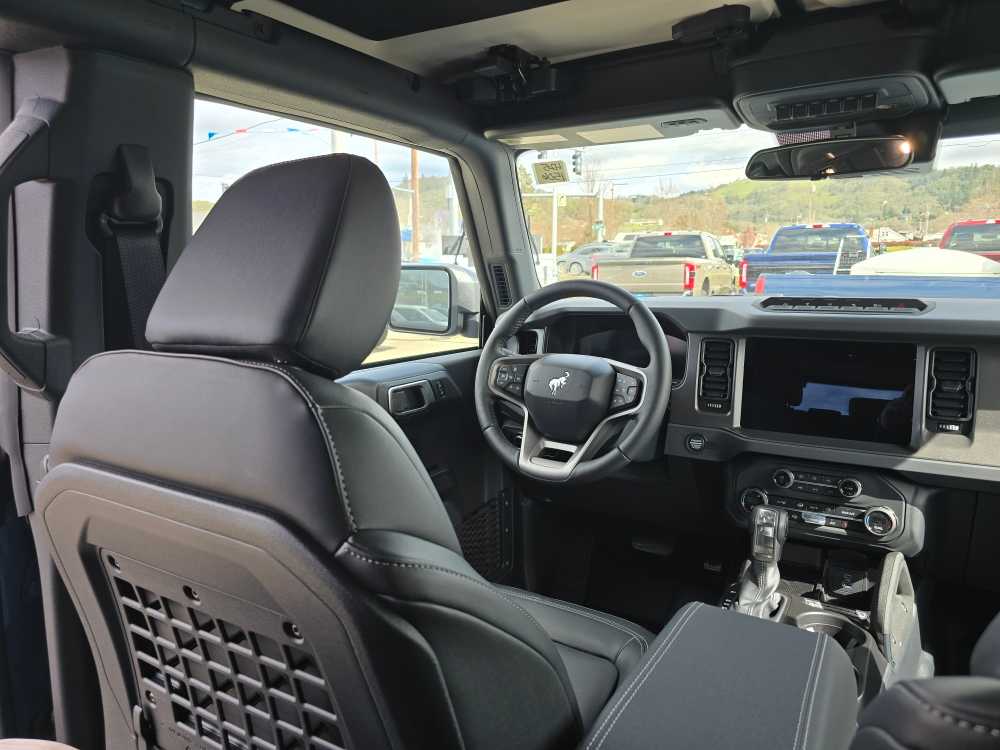Thumbnail: 2025 Ford Bronco - 10