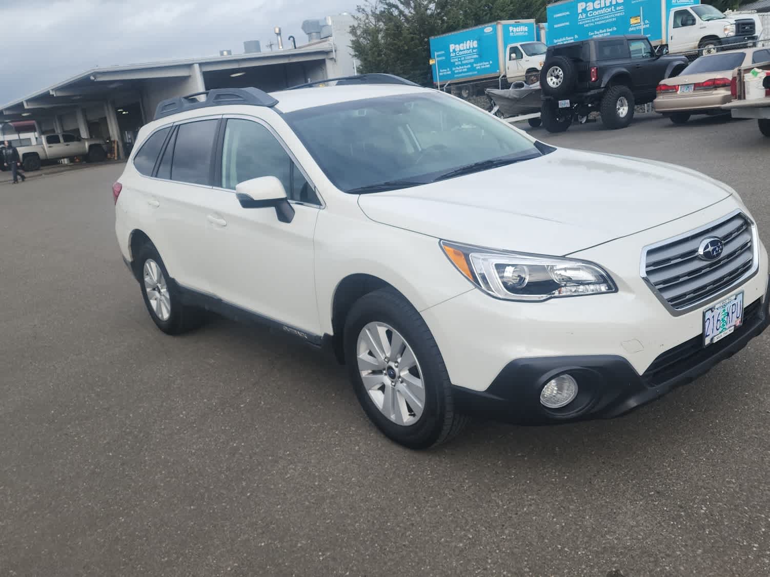 Thumbnail: 2015 Subaru Outback - 7