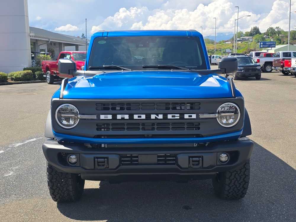 Thumbnail: 2026 Ford Bronco - 8