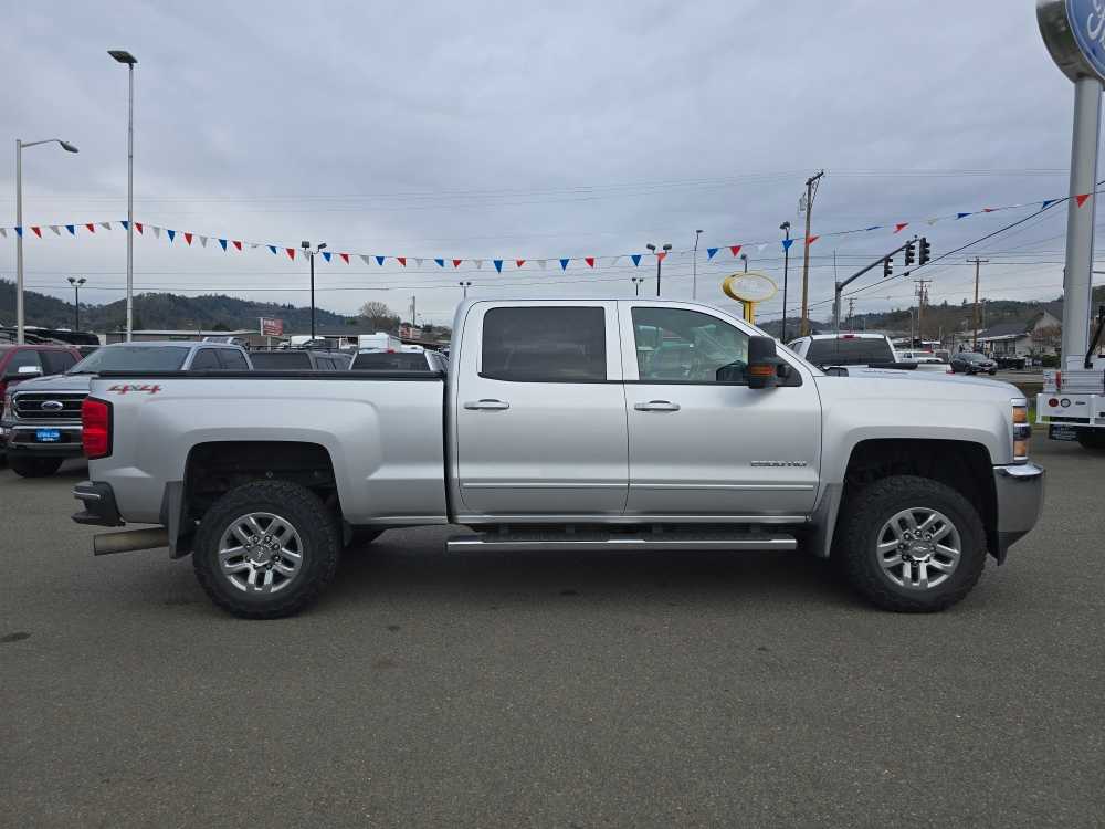 Thumbnail: 2015 Chevrolet Silverado 2500 - 6