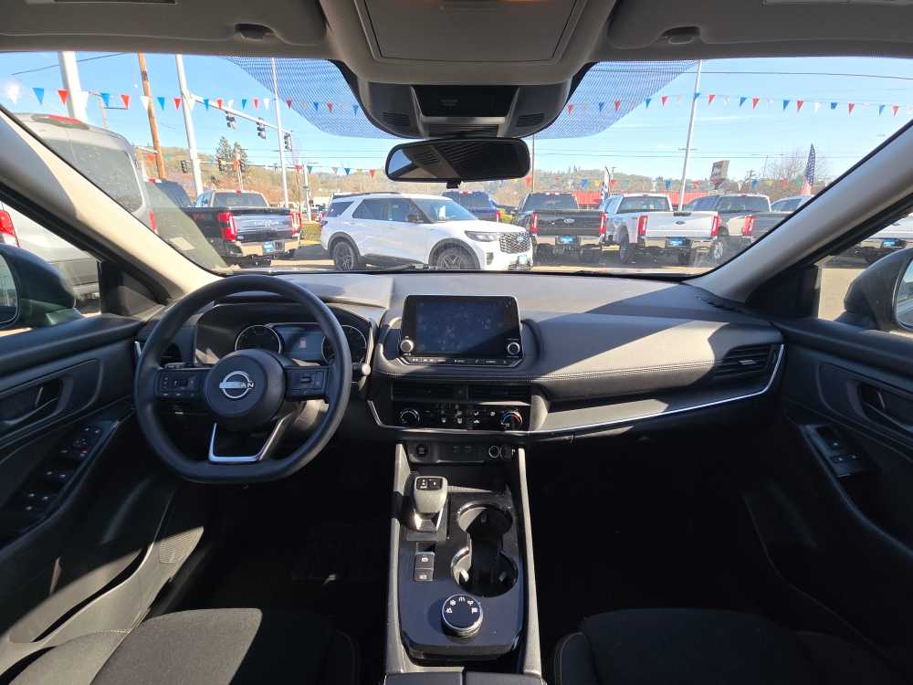 Thumbnail: 2024 Nissan Rogue - 15