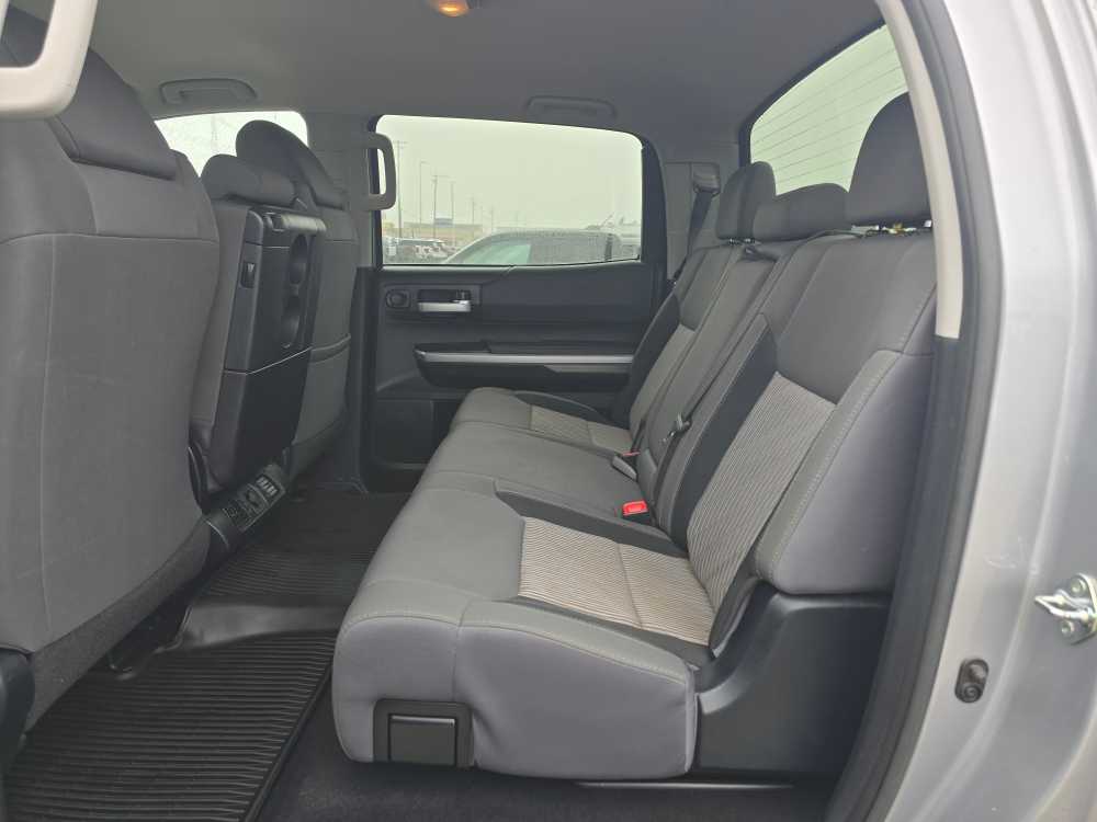 Thumbnail: 2017 Toyota Tundra - 17