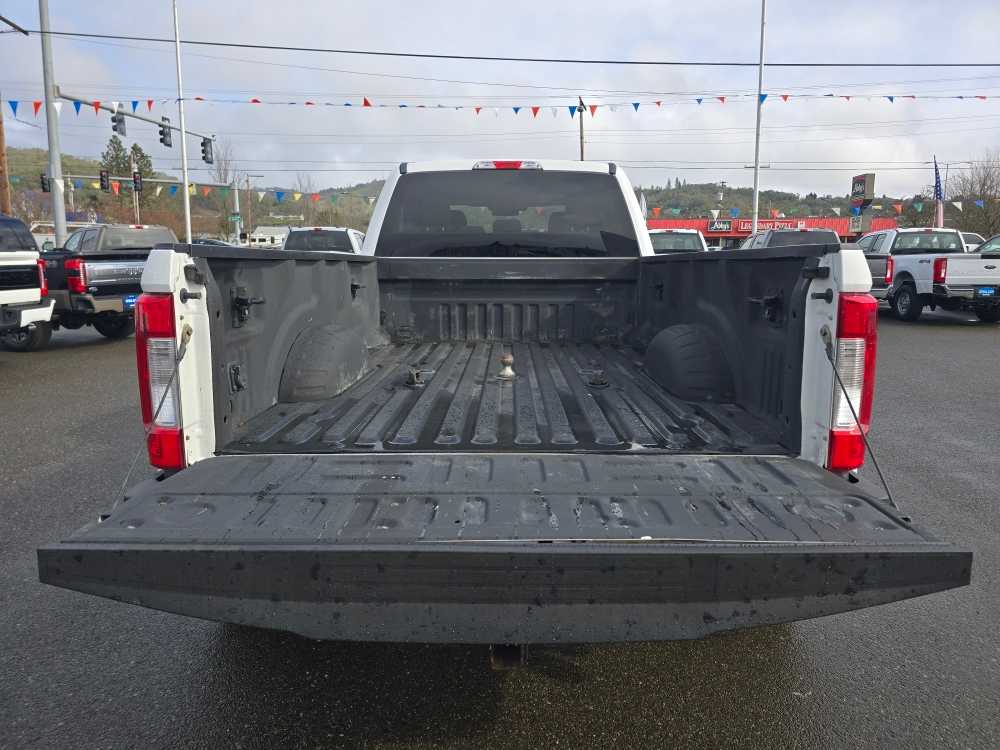 Thumbnail: 2019 Ford F-450 - 20