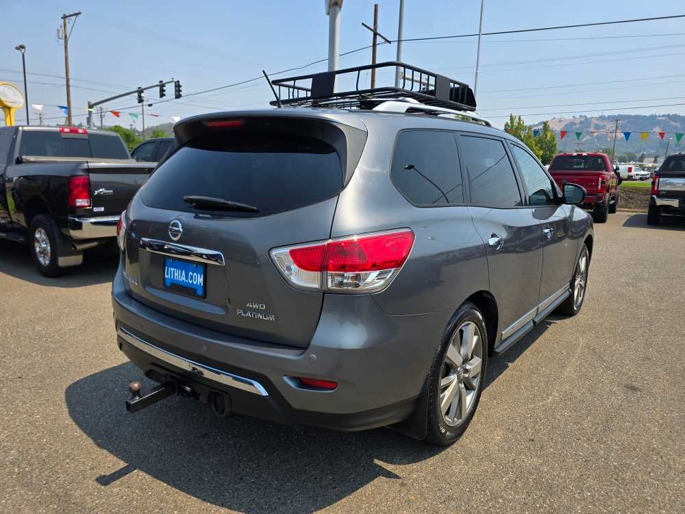 Thumbnail: 2015 Nissan Pathfinder - 5