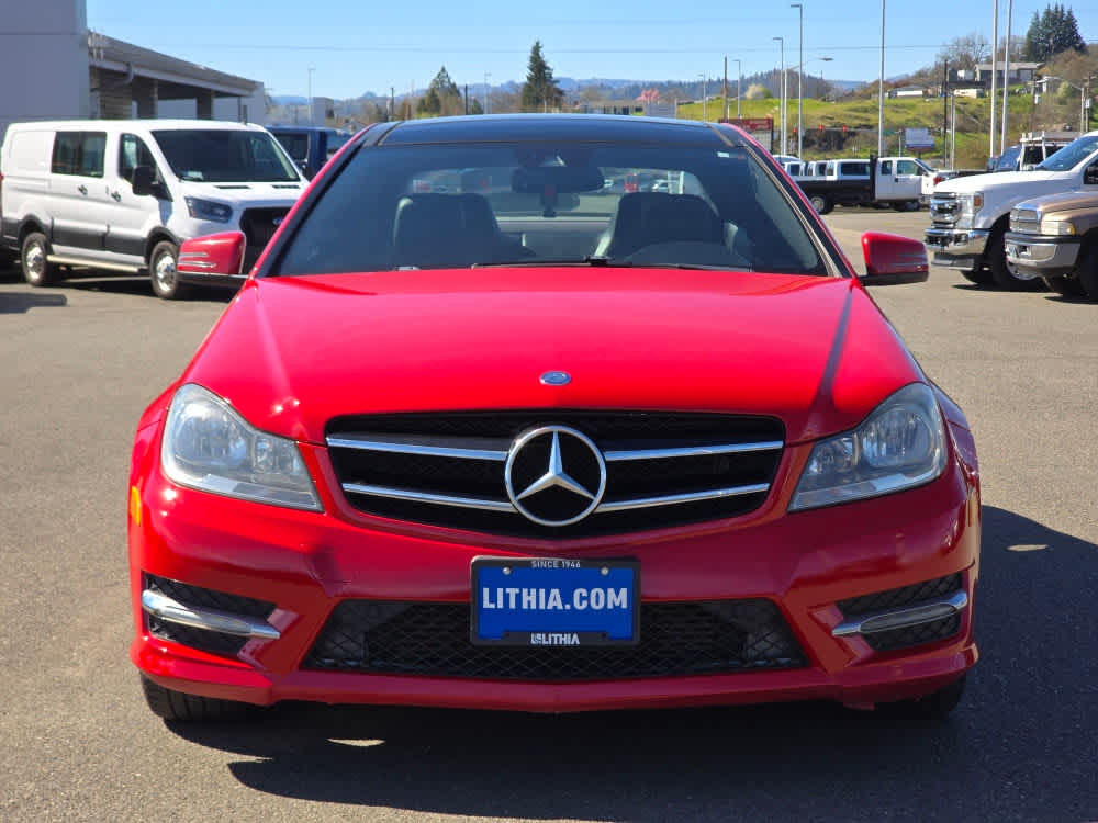 Thumbnail: 2014 Mercedes-Benz C-Class - 7