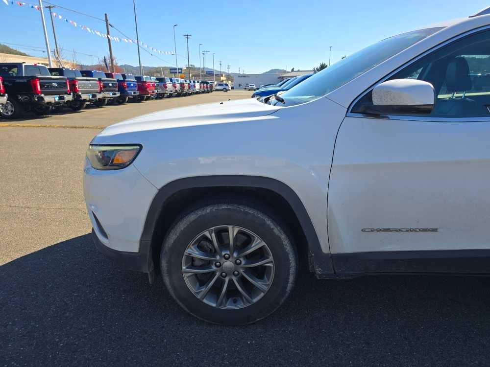 Thumbnail: 2020 Jeep Cherokee - 6