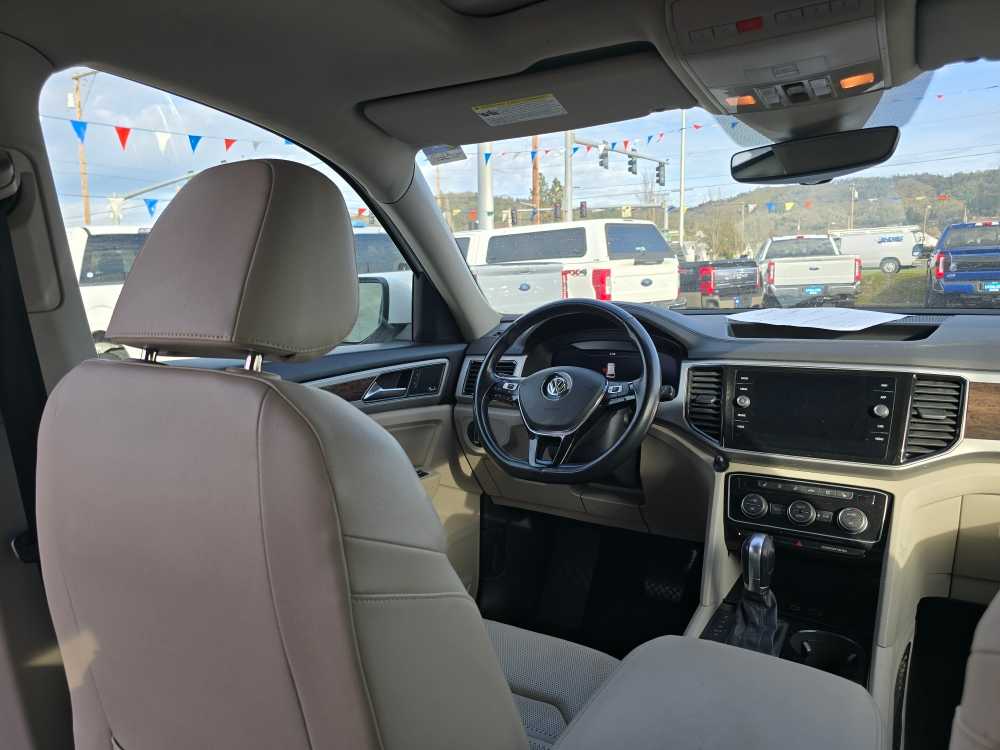 Thumbnail: 2019 Volkswagen Atlas - 10