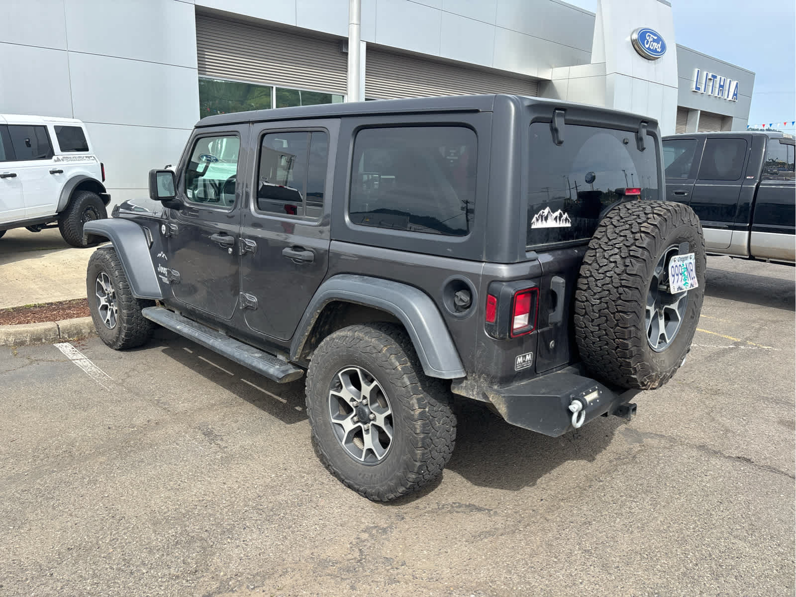 Thumbnail: 2019 Jeep Wrangler - 3