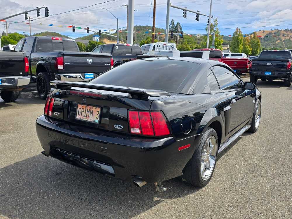 Thumbnail: 2004 Ford Mustang - 3