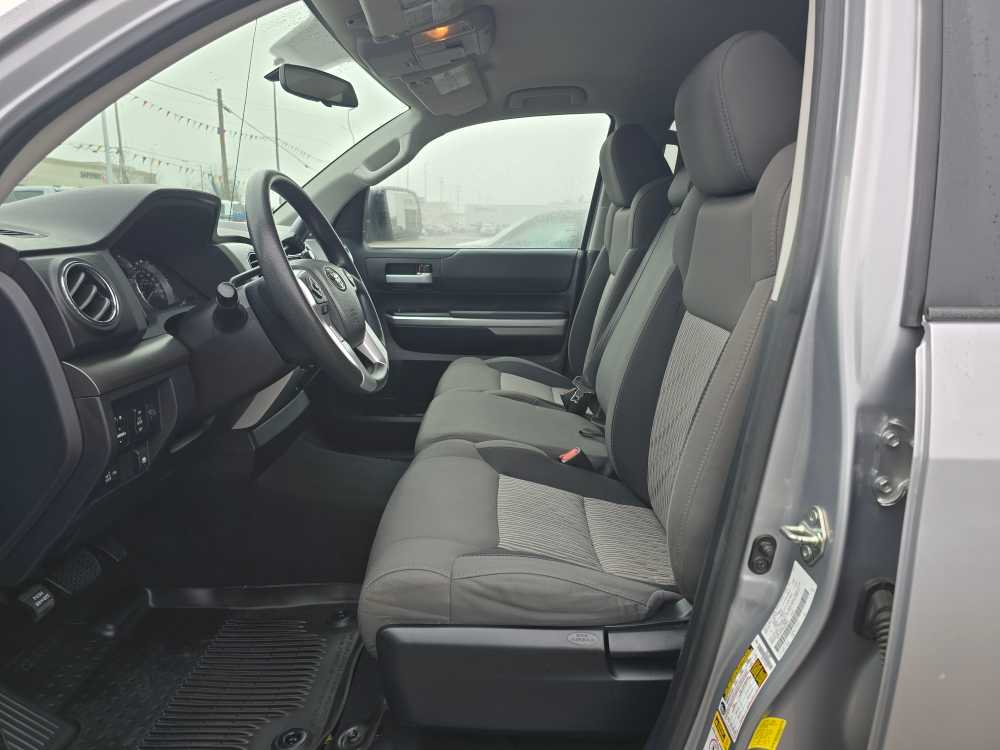 Thumbnail: 2017 Toyota Tundra - 10