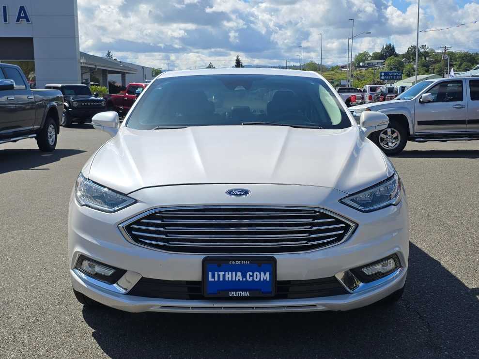 Thumbnail: 2017 Ford Fusion - 8