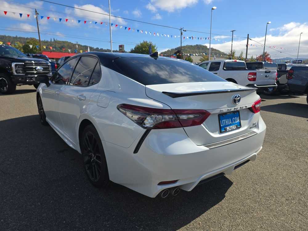 Thumbnail: 2022 Toyota Camry - 3