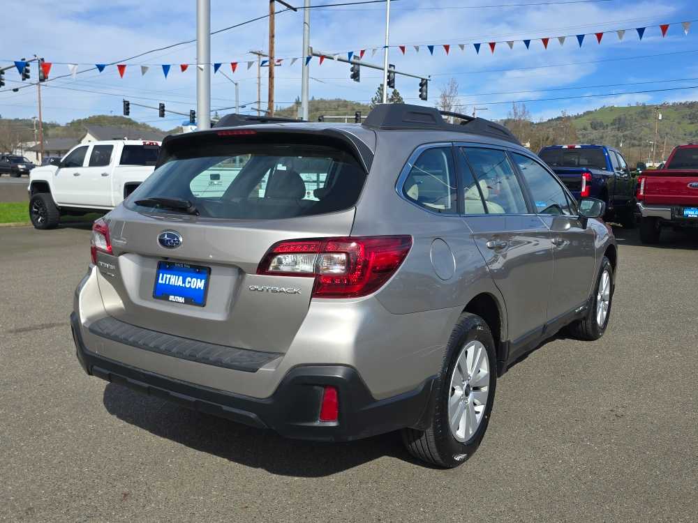 Thumbnail: 2018 Subaru Outback - 5