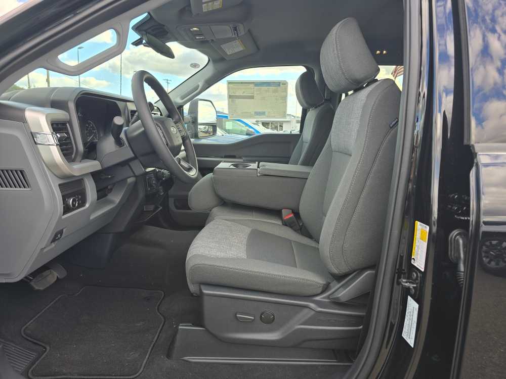 Thumbnail: 2026 Ford F-350 - 9