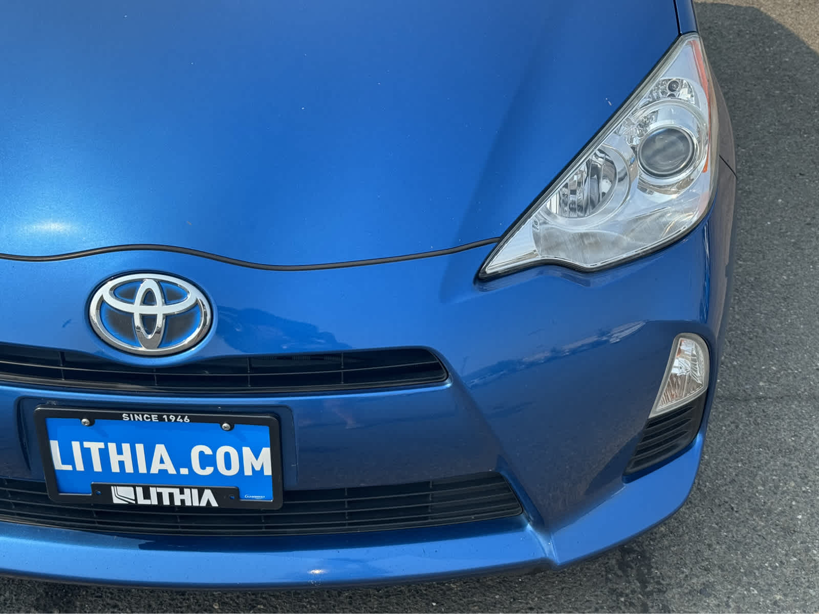 2014 Toyota Prius c Two 18