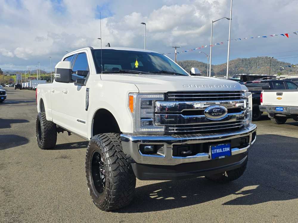 Thumbnail: 2019 Ford F-350 - 7