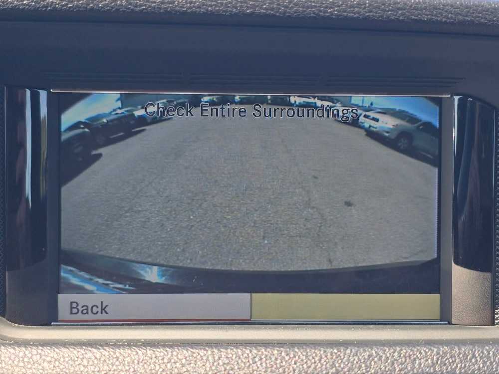 Thumbnail: 2010 Mercedes-Benz E-Class - 18