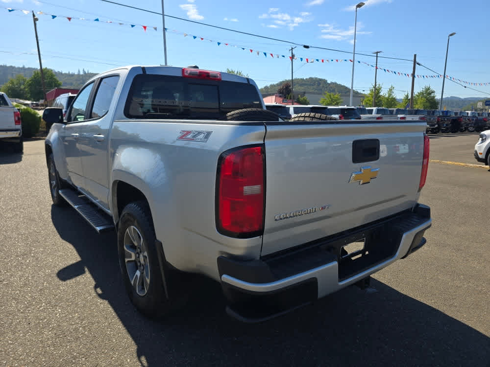 Thumbnail: 2018 Chevrolet Colorado - 16