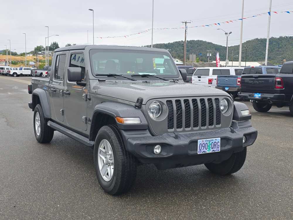 Thumbnail: 2020 Jeep Gladiator - 11