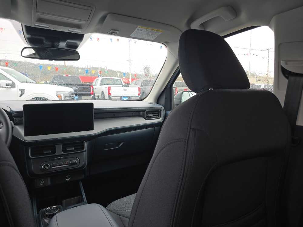 Thumbnail: 2026 Ford Maverick - 14