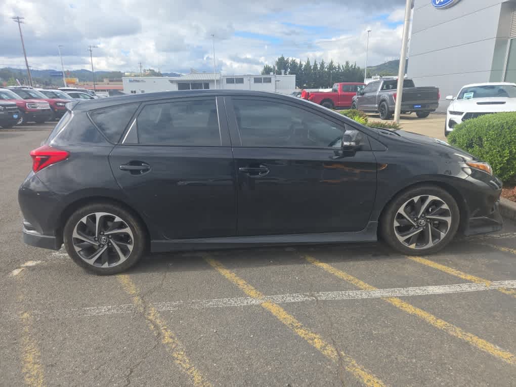 Thumbnail: 2018 Toyota Corolla iM - 6