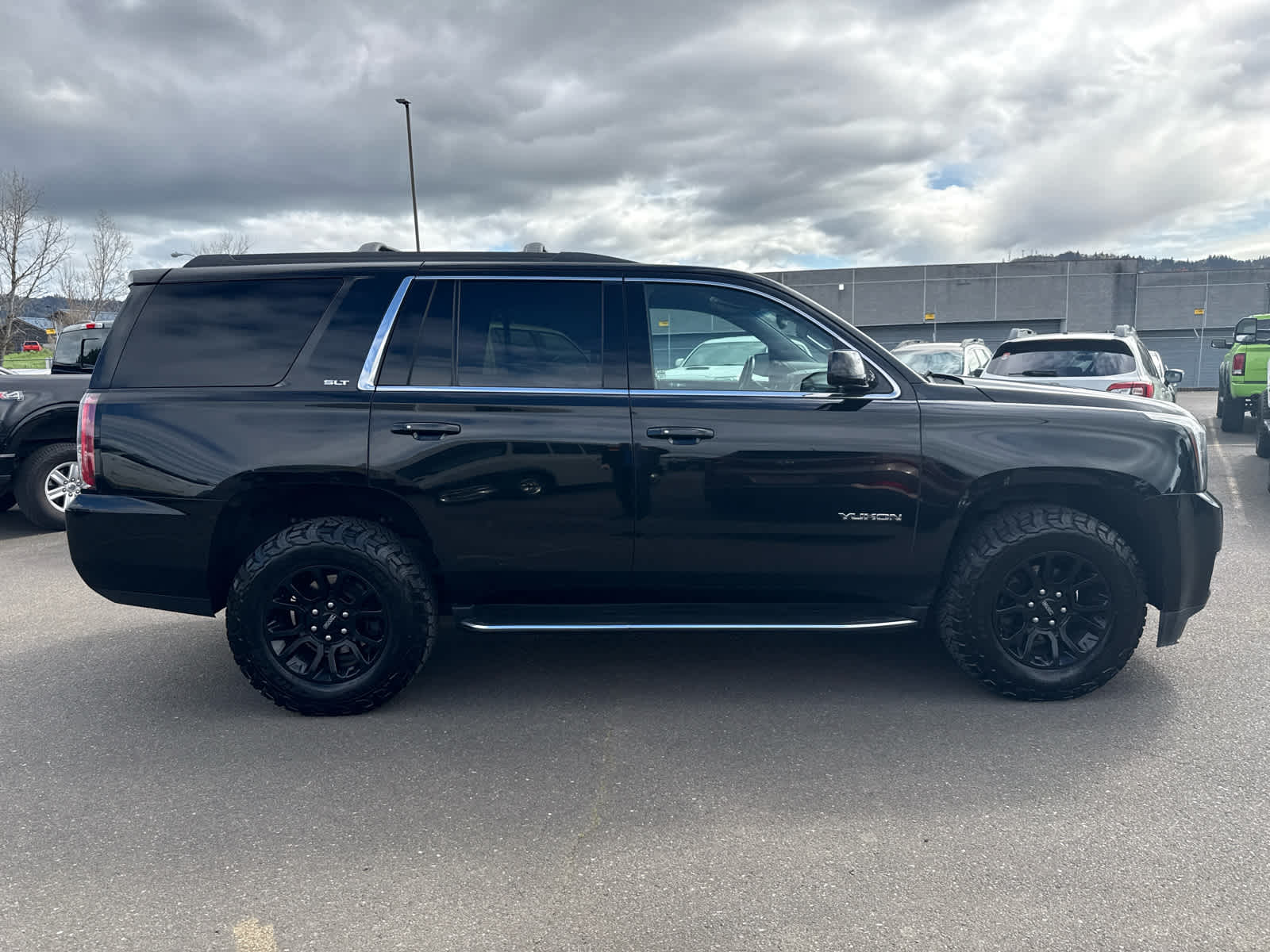 Thumbnail: 2017 GMC Yukon - 5