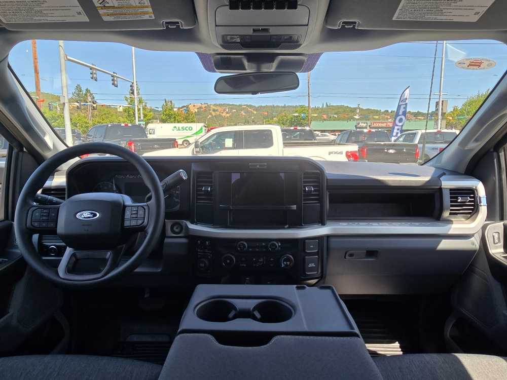Thumbnail: 2025 Ford F-550 - 16