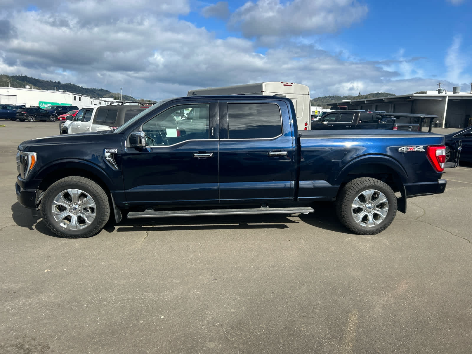 Thumbnail: 2022 Ford F-150 - 2