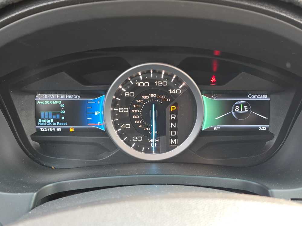 Thumbnail: 2015 Ford Explorer - 21