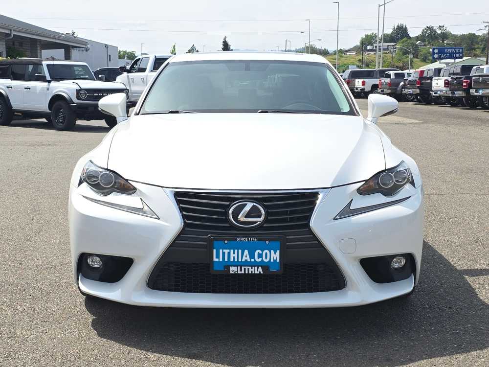 Thumbnail: 2015 Lexus IS - 8