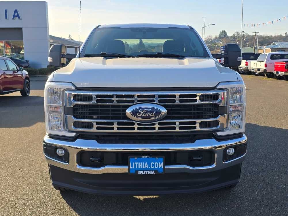 Thumbnail: 2023 Ford F-350 - 8