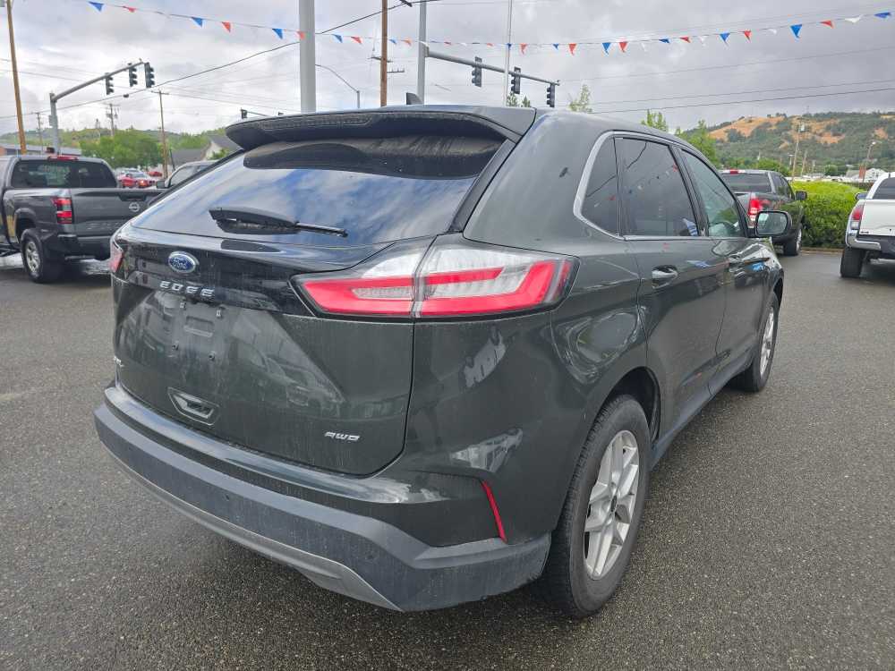 Thumbnail: 2024 Ford Edge - 3
