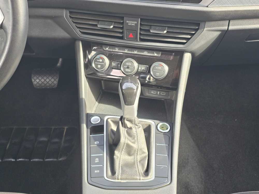 Thumbnail: 2024 Volkswagen Jetta - 13