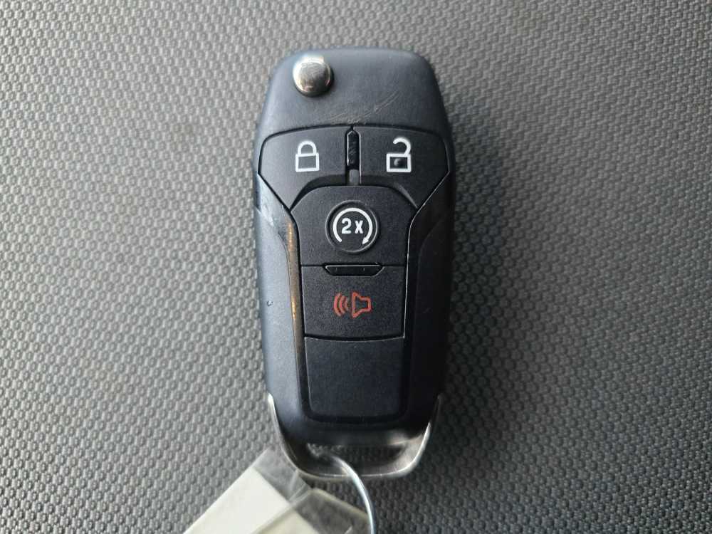 Thumbnail: 2022 Ford F-350 - 20