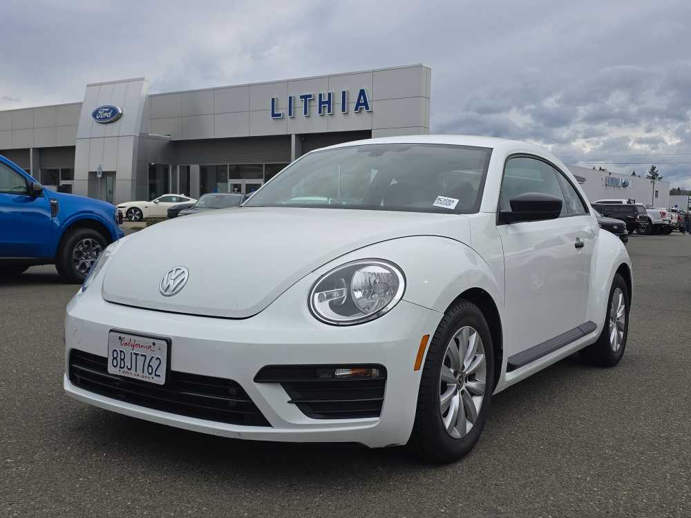 2017 Volkswagen Beetle S -
                  Roseburg, OR