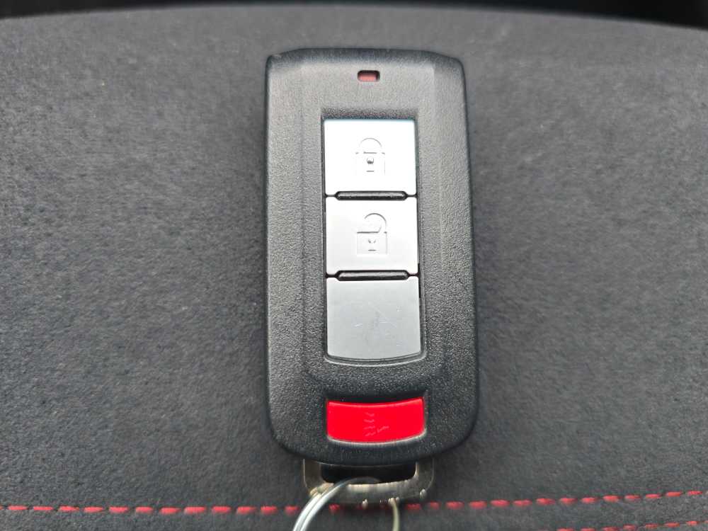 Thumbnail: 2024 Mitsubishi Outlander Sport - 21