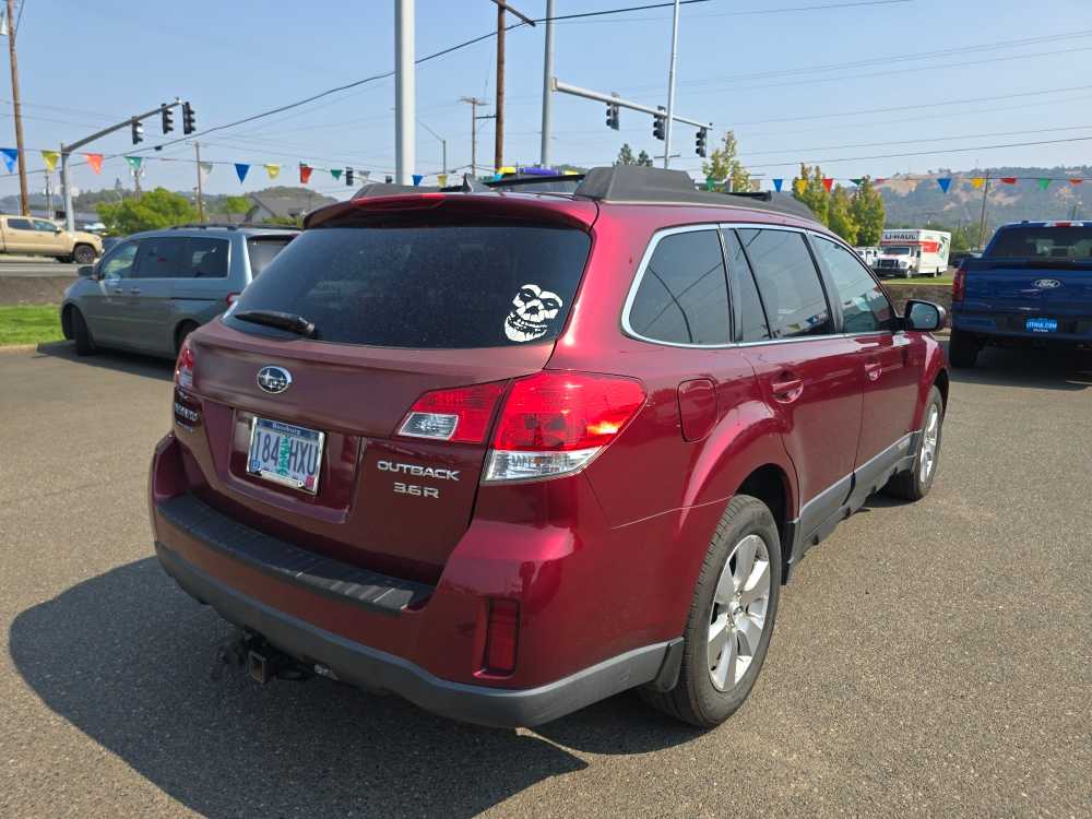 Thumbnail: 2012 Subaru Outback - 3