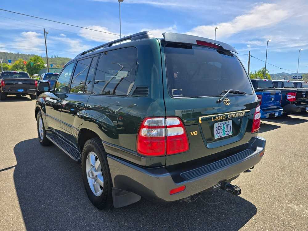 Thumbnail: 2004 Toyota Land Cruiser - 2