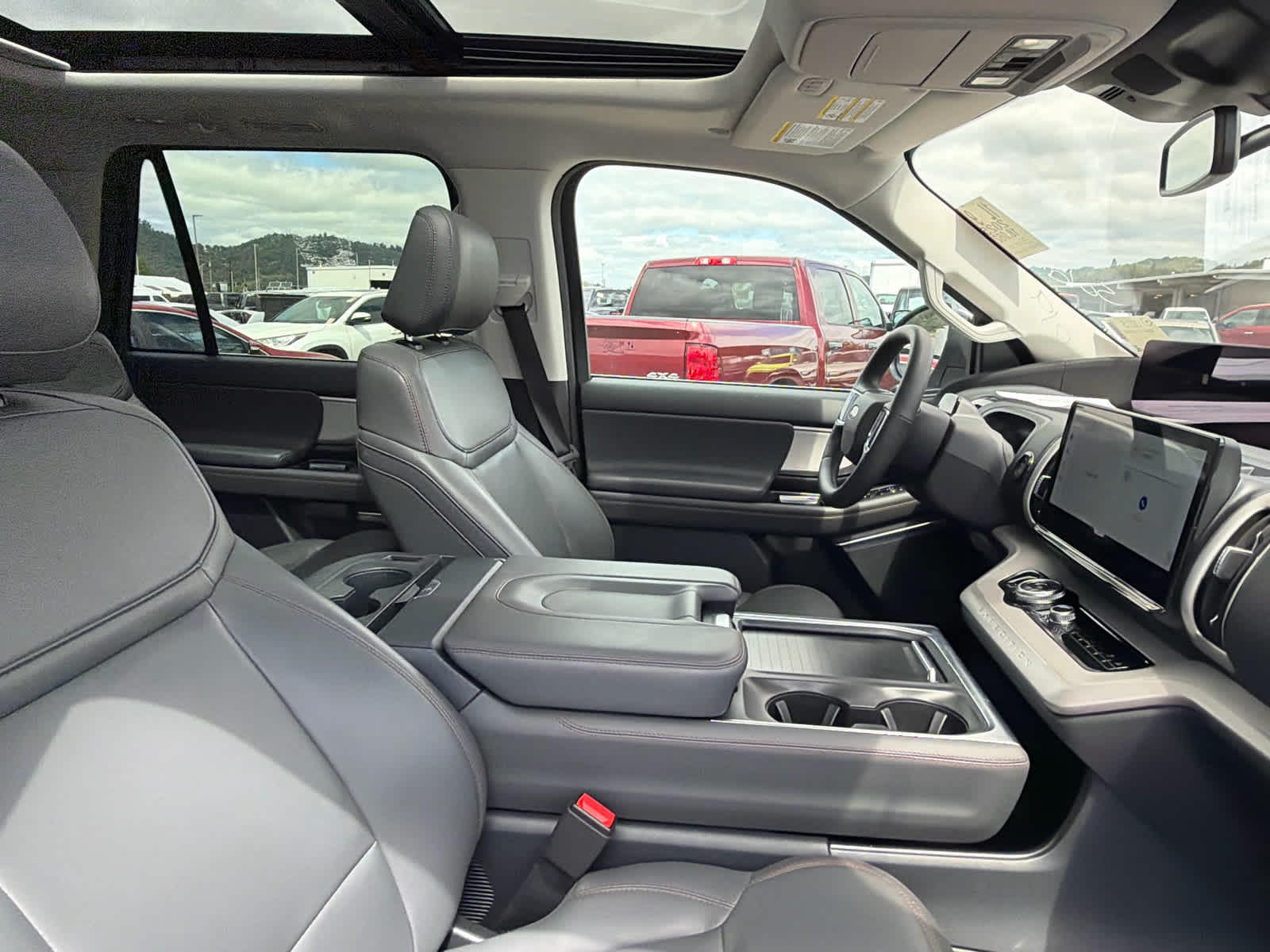 Thumbnail: 2025 Ford Expedition MAX - 9