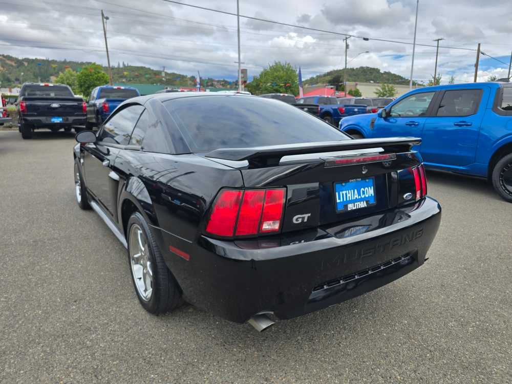 Thumbnail: 2004 Ford Mustang - 3