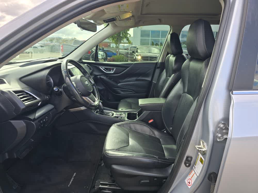 Thumbnail: 2020 Subaru Forester - 9