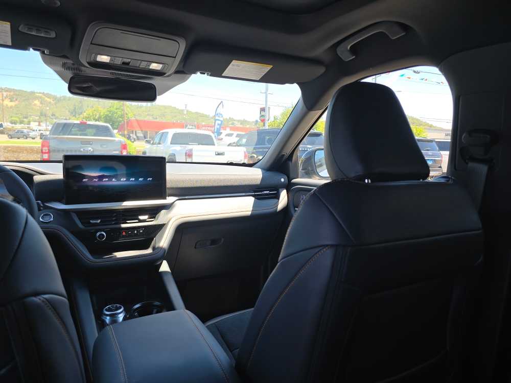 Thumbnail: 2026 Ford Explorer - 14