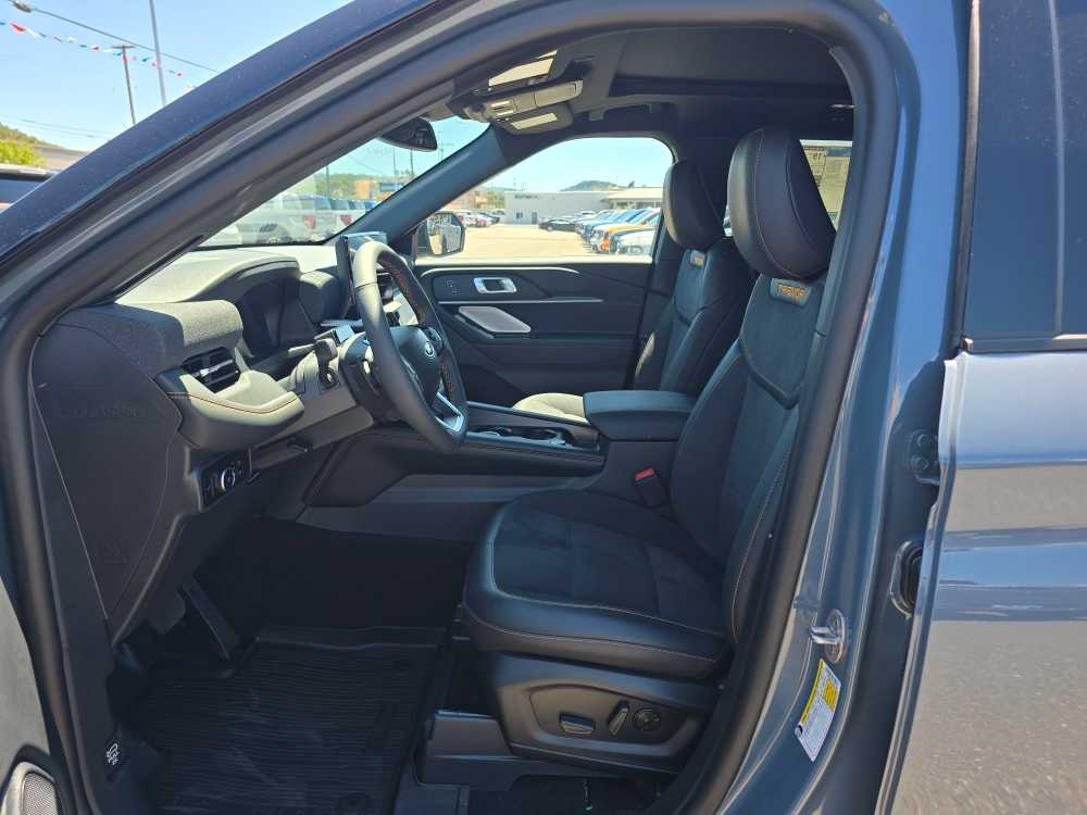 Thumbnail: 2026 Ford Explorer - 9