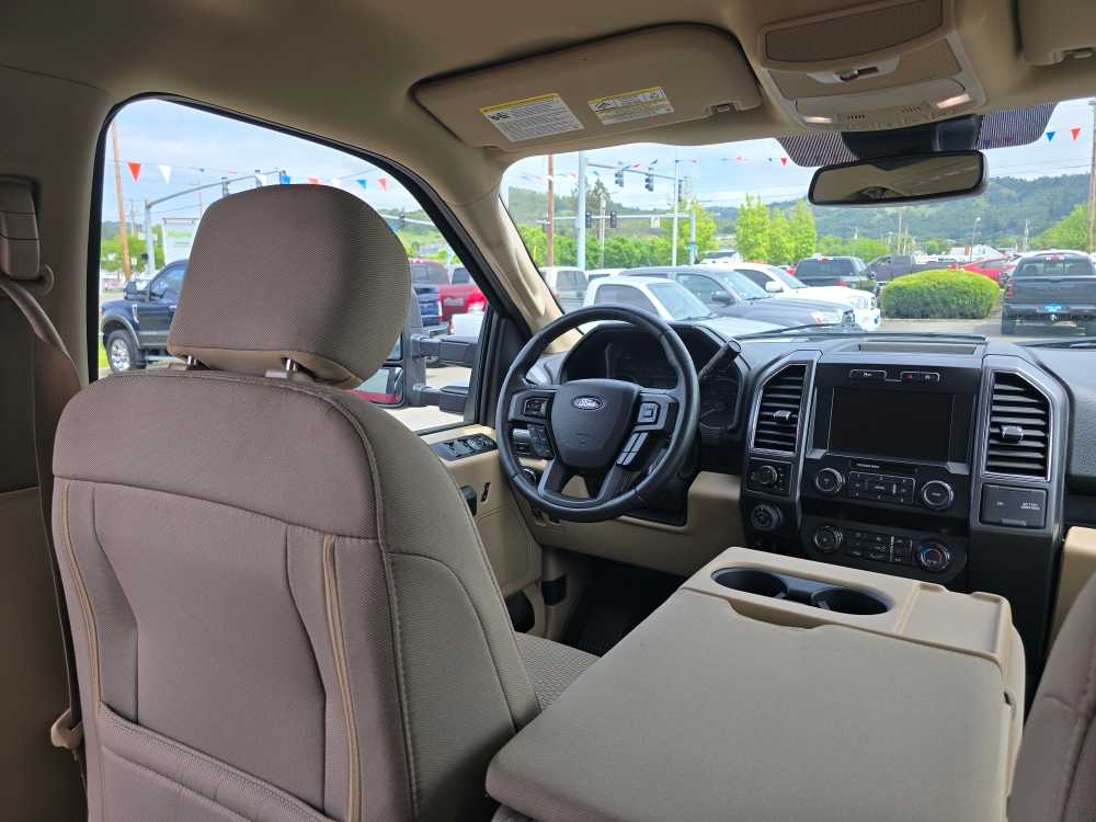 Thumbnail: 2019 Ford F-150 - 11